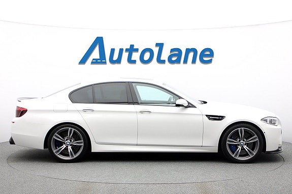 BMW M5 9 of 27
