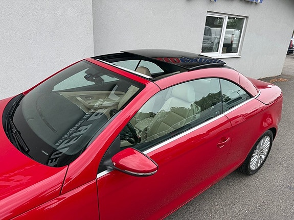 Volkswagen Eos 14 of 25
