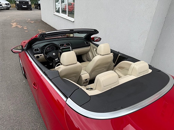 Volkswagen Eos 13 of 25