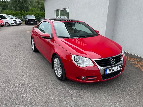Volkswagen Eos 9 of 25