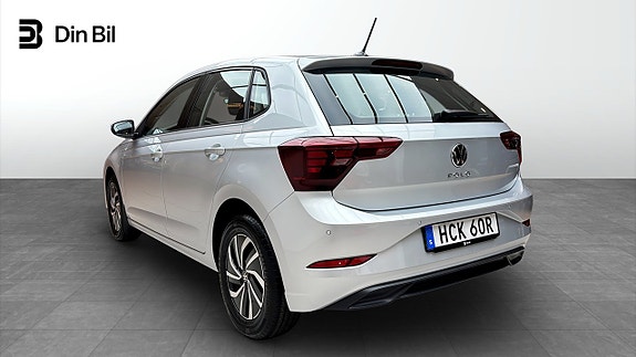 Volkswagen Polo 3 of 5
