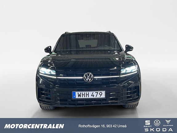 Volkswagen Touareg 5 of 5