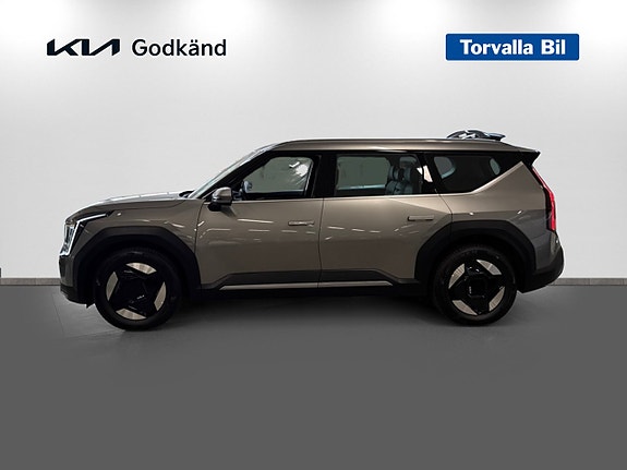 Kia EV9 4 of 17