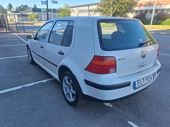 Volkswagen Golf IV 5 of 5