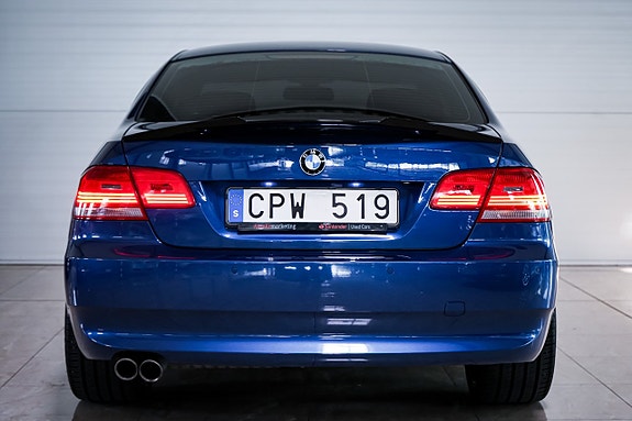 BMW 325i 14 of 30