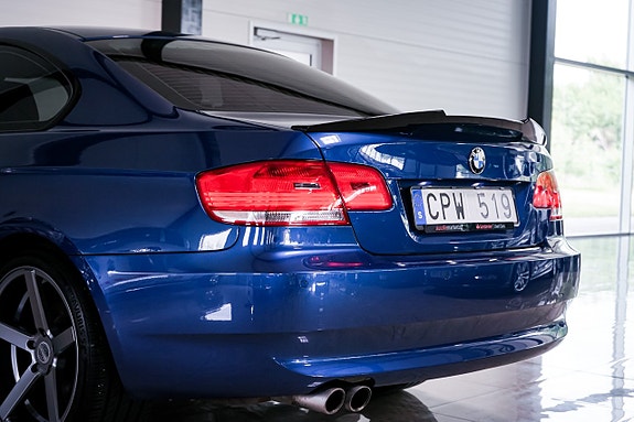 BMW 325i 15 of 30