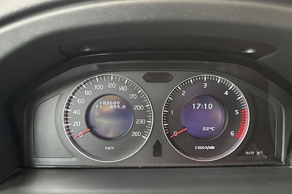 Volvo V70 21 of 23