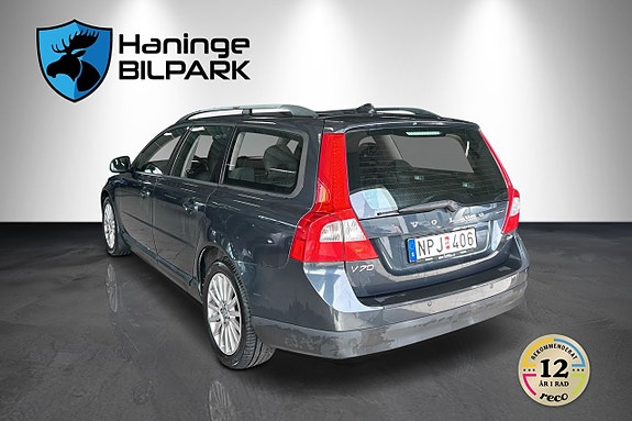 Volvo V70 7 of 23