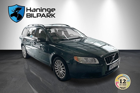 Volvo V70 3 of 23