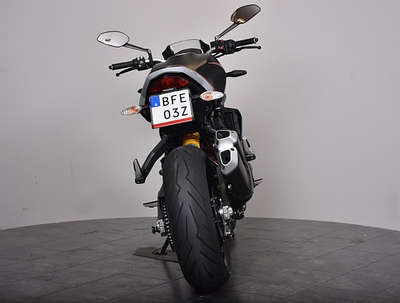 Ducati Monster 821 Tailtidy/ Slipon/ Låga mil 3 of 5