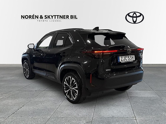Toyota Yaris Cross 3 of 11
