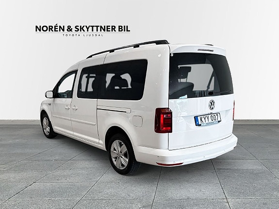 Volkswagen Caddy Maxi 7 of 10