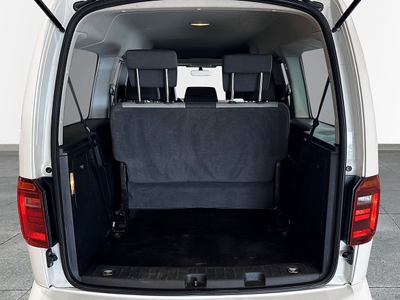 Volkswagen Caddy Maxi 10 of 10