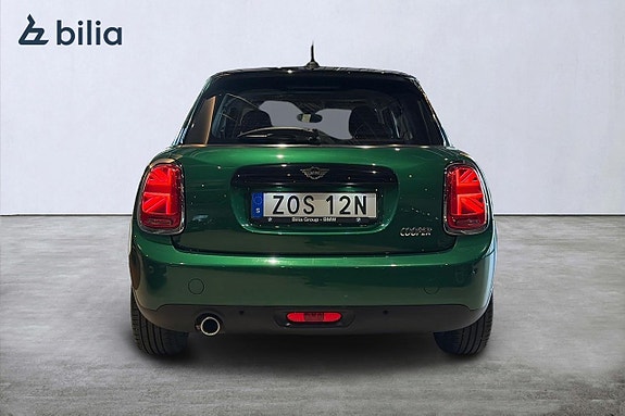 MINI Cooper 5 of 5