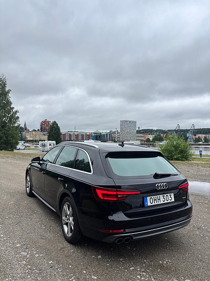 Audi A4 3 of 3