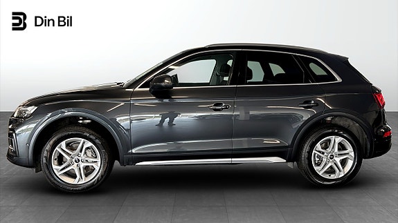 Audi Q5 2 of 5