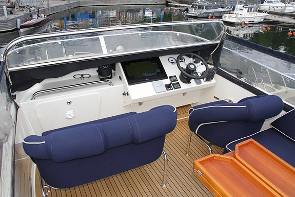 Targa 46 AD CFC - VP IPS 600. Joystick. DPS. 6 of 12