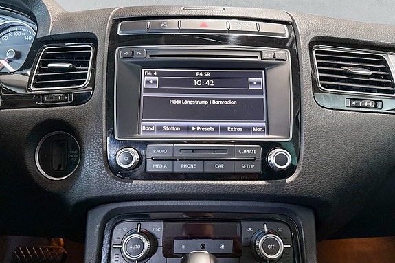 Volkswagen Touareg 14 of 17