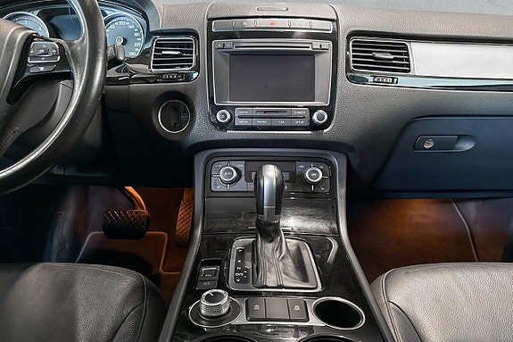 Volkswagen Touareg 11 of 17
