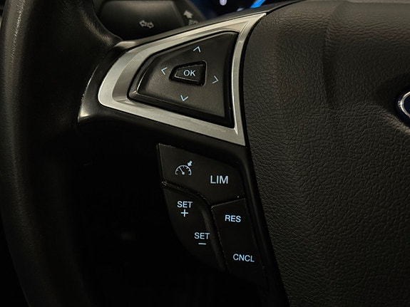 Ford Mondeo 17 of 19