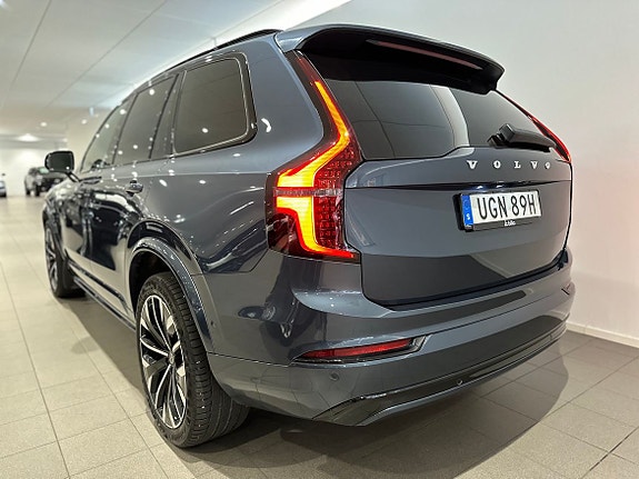 Volvo XC90 5 of 5