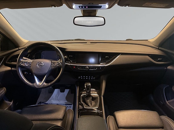Opel Insignia 8 of 8