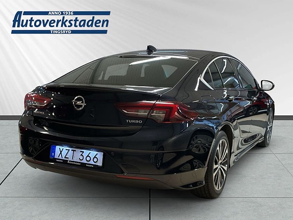 Opel Insignia 3 of 8