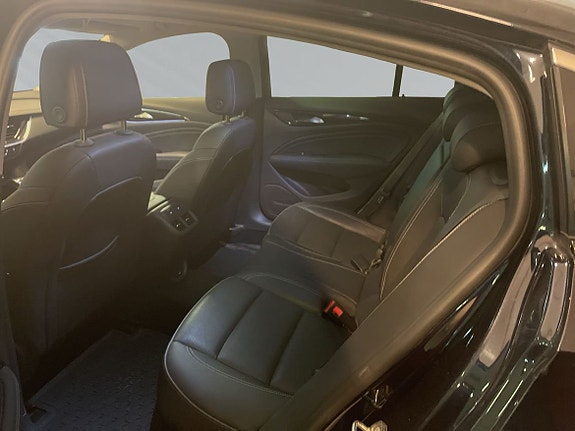 Opel Insignia 7 of 8