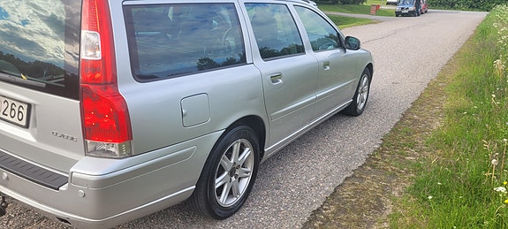 Volvo V70 5 of 5