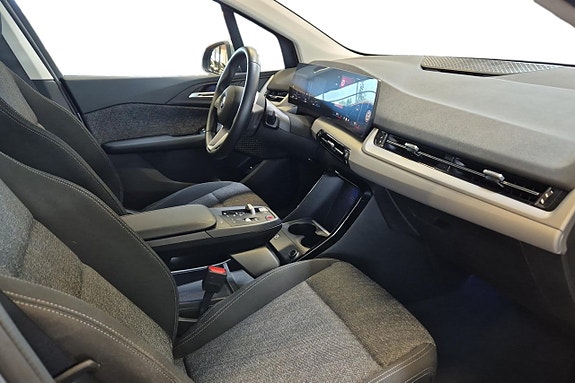 BMW 225e 6 of 18