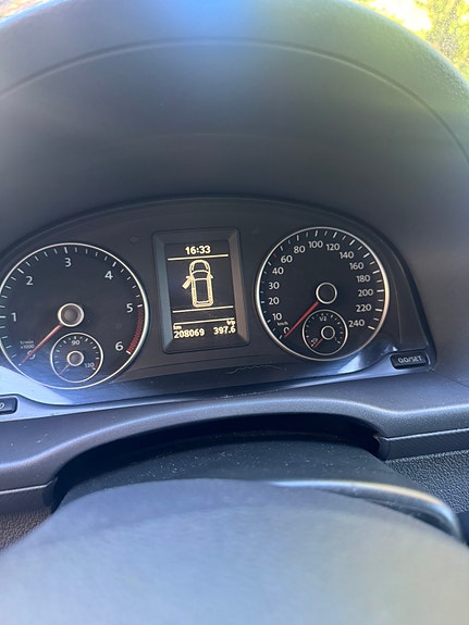 Volkswagen Caddy 5 of 5