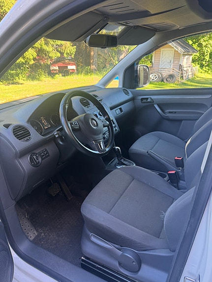 Volkswagen Caddy 4 of 5