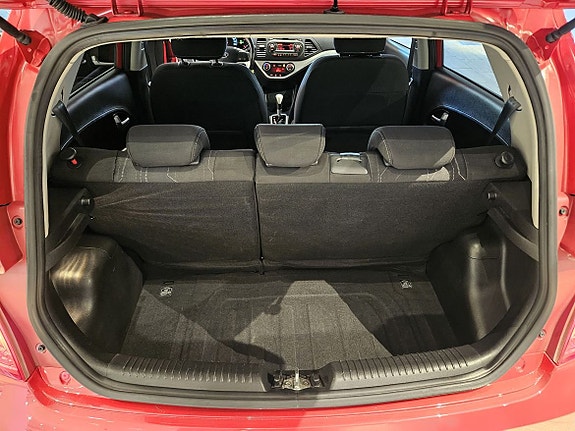 Kia Picanto 9 of 24