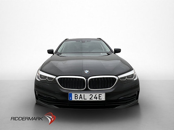 BMW 520d 2 of 5
