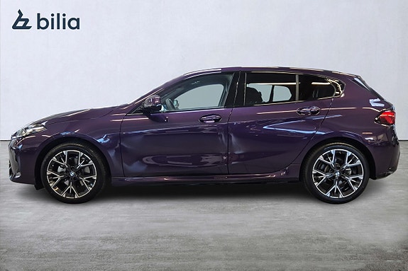 BMW 120 3 of 18