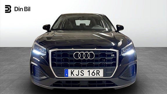 Audi Q2 4 of 5
