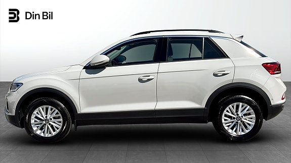 Volkswagen T-Roc 2 of 5