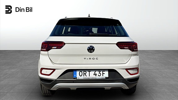 Volkswagen T-Roc 5 of 5