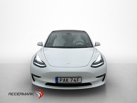 Tesla Model 3 3 of 5