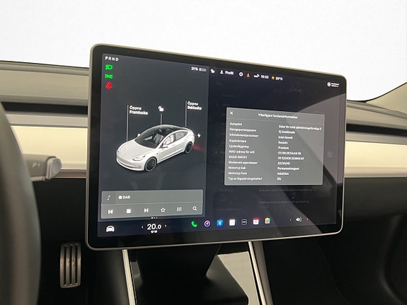 Tesla Model 3 21 of 30