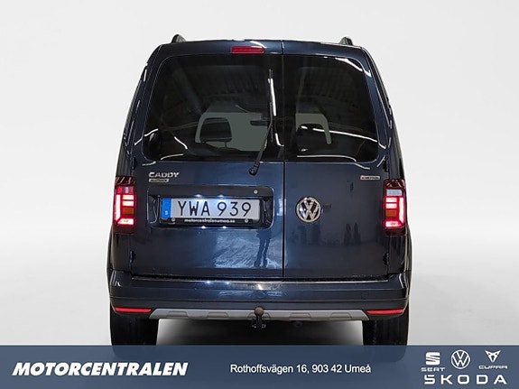 Volkswagen Caddy Alltrack 4 of 5