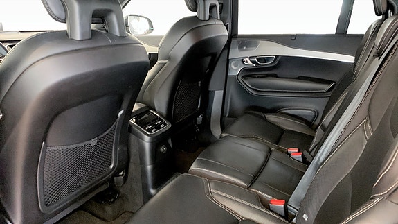 Volvo XC90 11 of 14