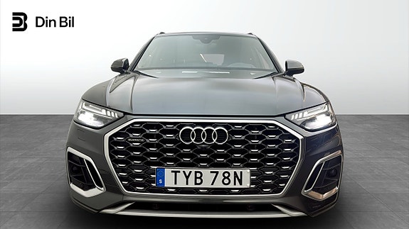 Audi Q5 4 of 5
