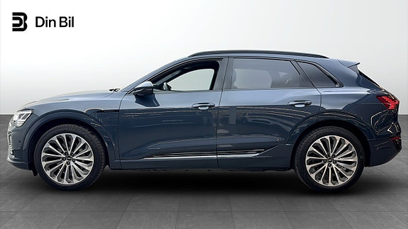Audi Q8 2 of 5