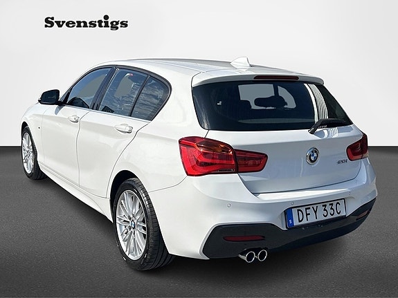 BMW 120 3 of 5