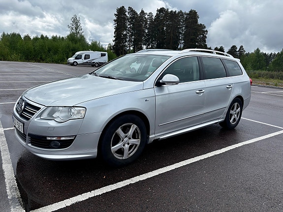 Volkswagen Passat 6 of 14