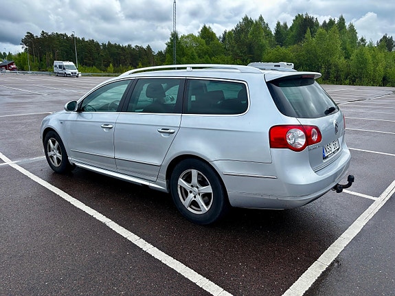 Volkswagen Passat 5 of 5