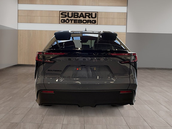 Subaru Solterra 4 of 5