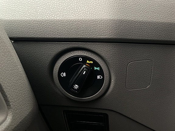 Volkswagen Crafter 14 of 29