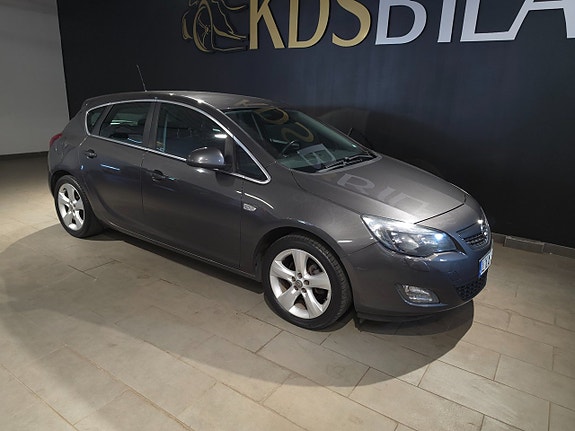 Opel Astra 4 of 5